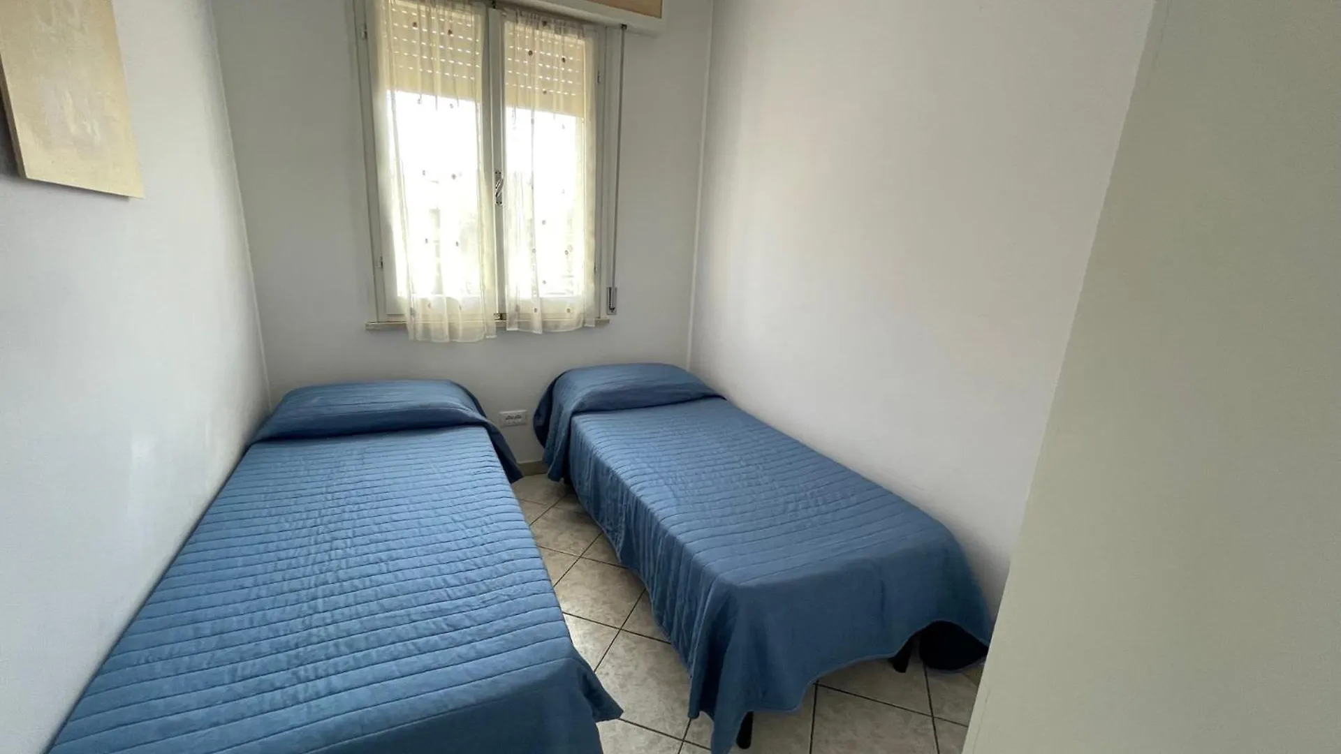Residenza Lido Adriano Baia Tartaruga Lägenhet